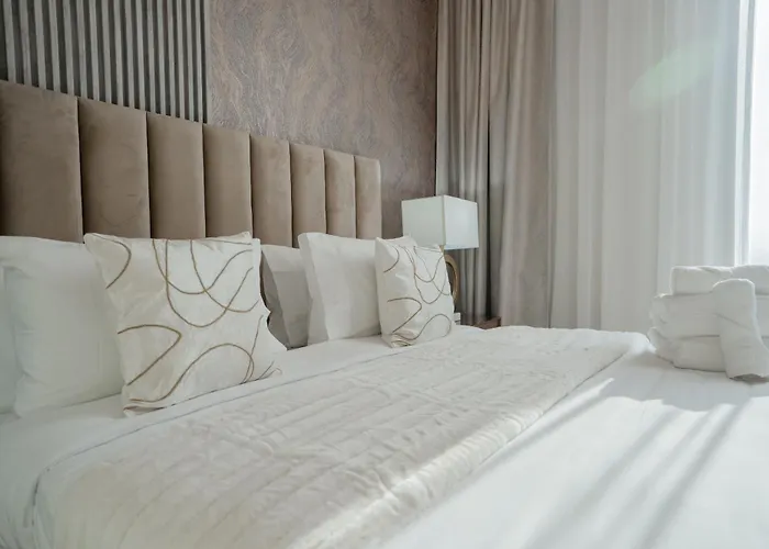 Nasma Luxury Stays - Harbour Gate Tower 1