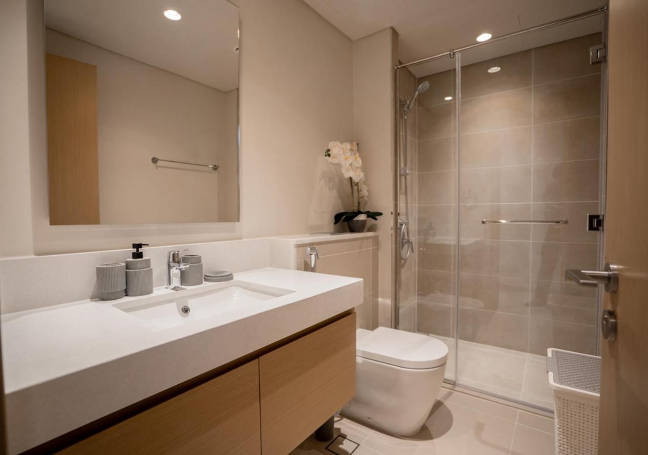 Apartment Nasma Luxury - Harbour Gate Tower 1