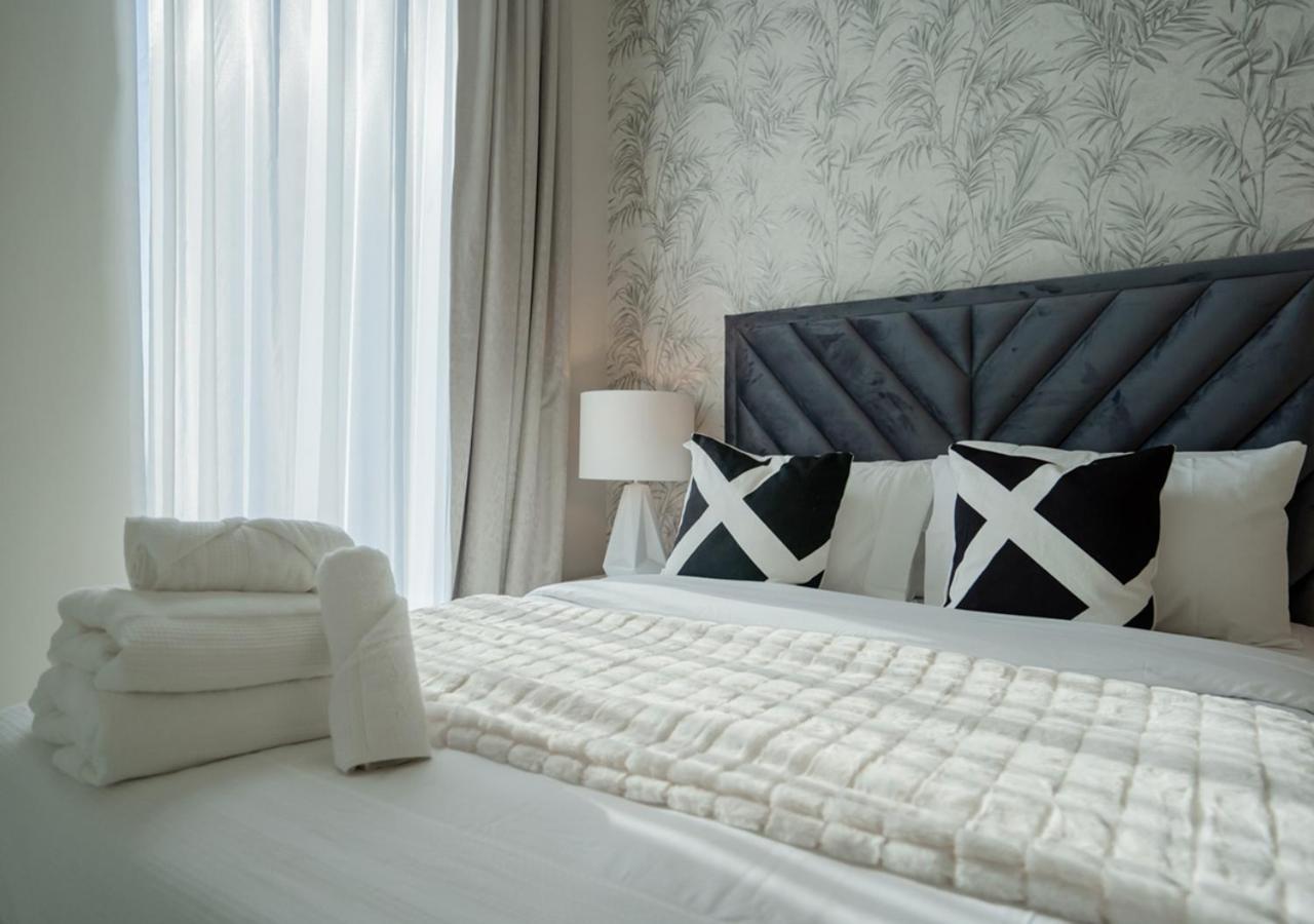 Nasma Luxury - Harbour Gate Tower 1 Apartment *