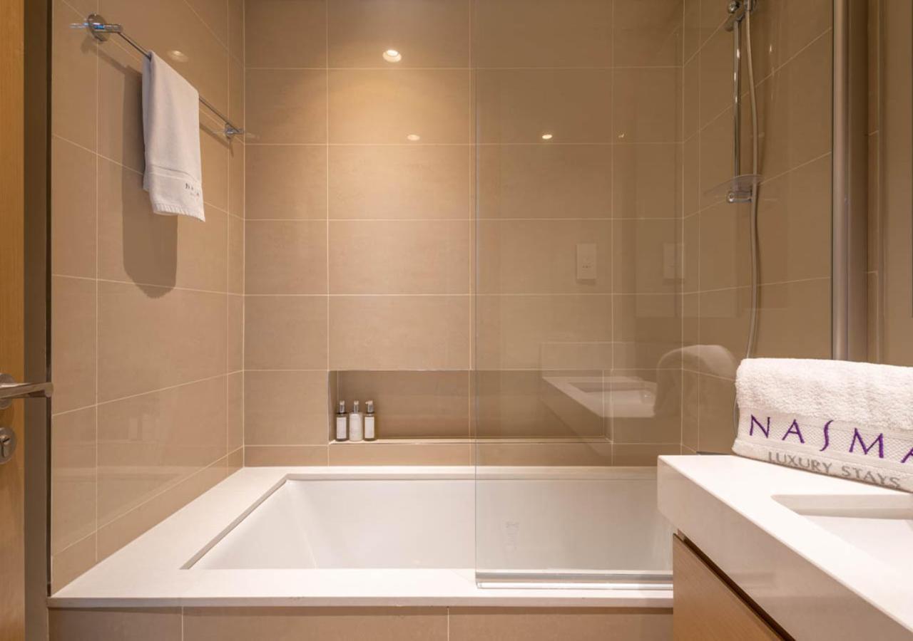 Apartment Nasma Luxury - Harbour Gate Tower 1 *